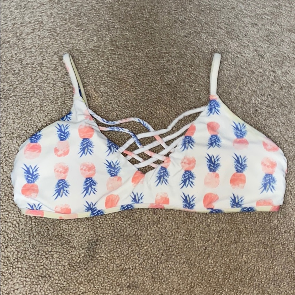 Bikini top